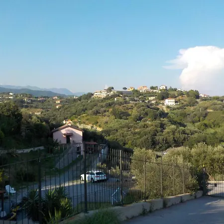 Cicutin Vendégház Albisola Superiore